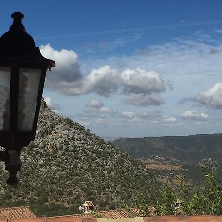 בנאוקאס Posada El Parral מראה חיצוני תמונה