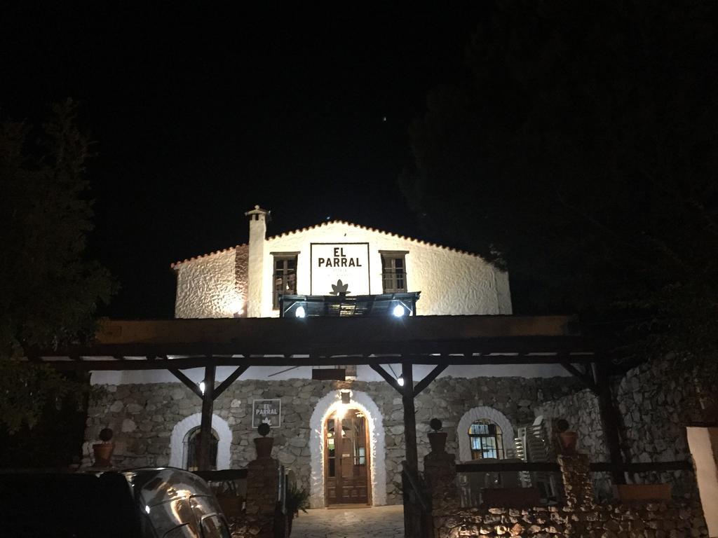בנאוקאס Posada El Parral מראה חיצוני תמונה